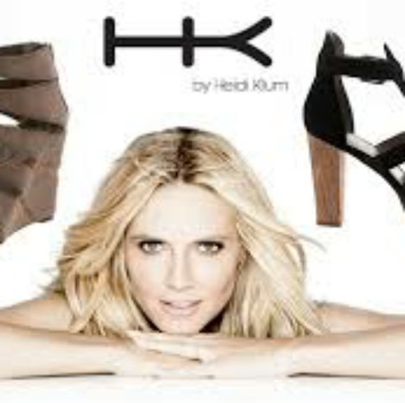 🔥CLEARANCE🔥Hk by Heidi Klum Cadence Caged Wedges - Picture 8 of 8